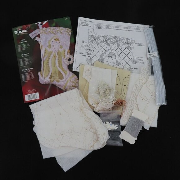 Bucilla White Christmas Santa Claus 85318  Felt Stocking STARTED Craft Kit 2006 - Picture 10 of 11